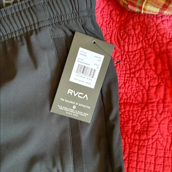 Men’s RVCA Black Performance Shorts NWT - Picture 2 of 4
